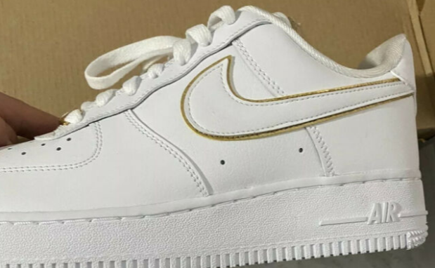 Nike Air Force 1 07 Essential GOLD Deep Shop Mx