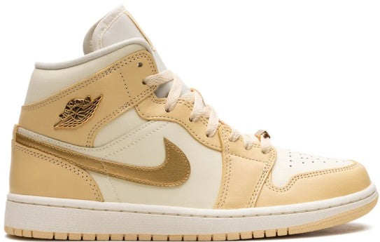 Jordan 1 Mid Pale Vainilla