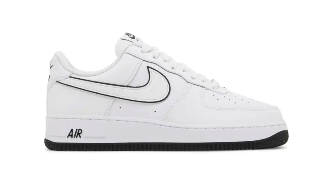 Air Force 1 ‘07 WHITE BLACK OUTLINE