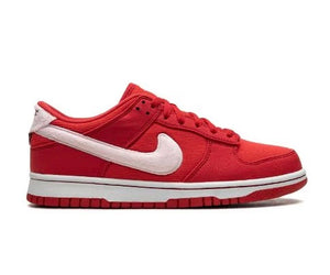 Dunk Low "VALENTINE'S DAY SOLEMATES"