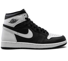 Cargar imagen en el visor de la galería, Jordan 1 High REVERSE PANDA