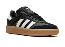 Cargar imagen en el visor de la galería, Adidas Samba XLG BLACK/WHITE/GUM