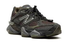 Cargar imagen en el visor de la galería, New Balance 9060 DARK MOSS