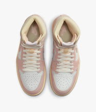 Cargar imagen en el visor de la galería, Air Jordan 1 Retro High WASHED PINK