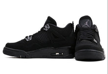 Cargar imagen en el visor de la galería, Air Jordan Retro 4 BLACK CAT