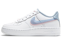 Cargar imagen en el visor de la galería, Air Force 1 LV8  DOUBLE SWOOSH