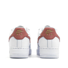 Cargar imagen en el visor de la galería, Air Force 1 &#39;07 ESSENTIAL Rust Pink