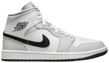 Cargar imagen en el visor de la galería, Air Jordan 1 Mid LIGHT SMOKE GREY