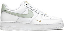 Cargar imagen en el visor de la galería, Air Force 1 ESSENTIAL WHITE GREY GOLD